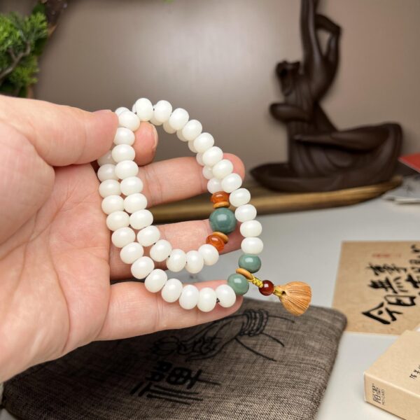 Cream yellow bodhi stick bracelet - Purify the mind, calm emotions, balance energy, and enhance inner peace - Image 4