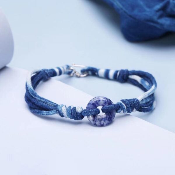 Hand-woven safety buckle hand rope - simple niche design original blue multi-layer tie dye bracelet, lovers' wisdom and calm harmony energy