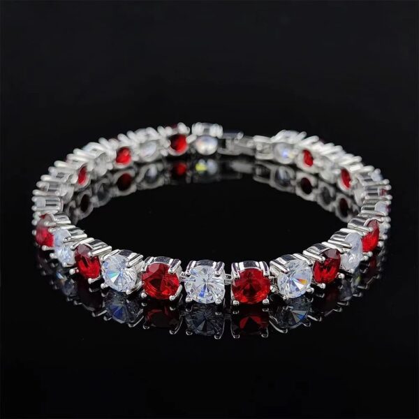 Zircon Lucky Call Red and Black Bracelet - an excellent choice to attract good luck and happiness