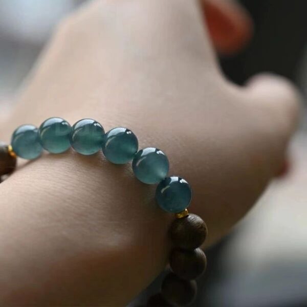 Jadeite and Dongtu Incense Bracelet - Stabilizes emotions, cleanses the mind, and promotes business - Image 4