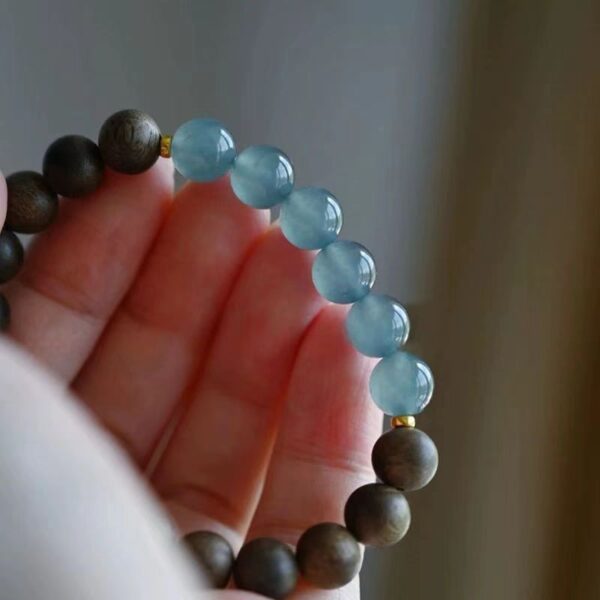 Jadeite and Dongtu Incense Bracelet - Stabilizes emotions, cleanses the mind, and promotes business - Image 3