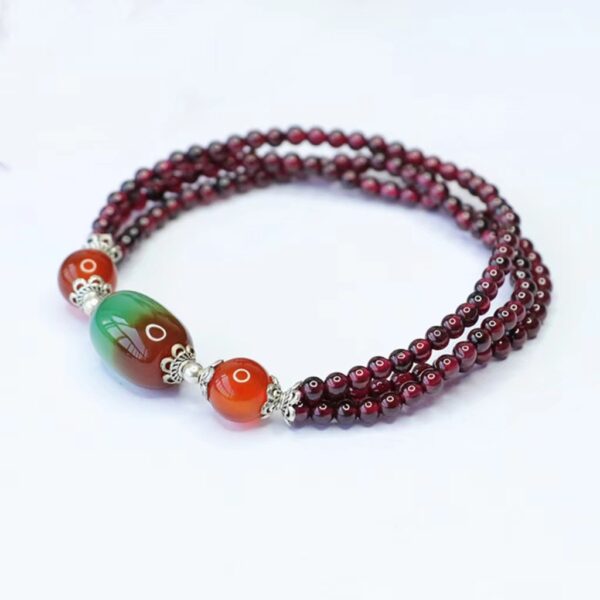 Natural garnet agate Bracelet - a protective treasure that purifies the mind and promotes energy circulation - Image 3