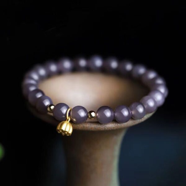 Amethyst lotus seed Bracelet - spiritual jewelry that purifies the soul and attracts fortune