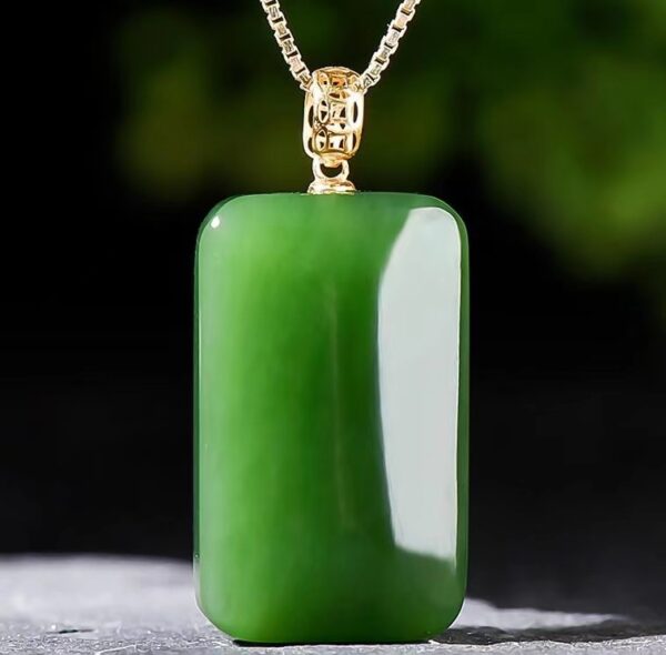 Jade Uneventful pendant necklace - Warding off evil and balancing energy of the soul guardian