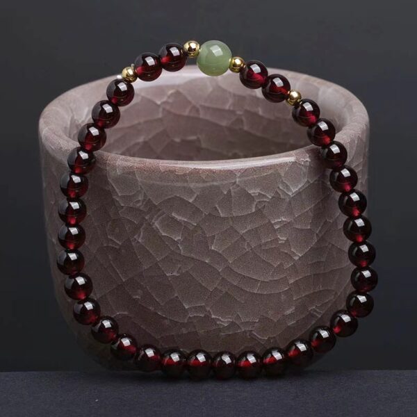 Natural garnet and jade bracelet - the perfect match for purifying the soul and promoting energy circulation - Image 4