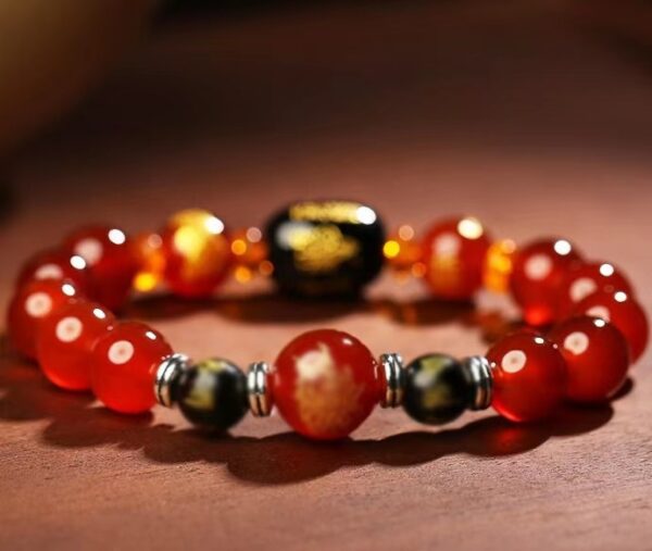 Red agate pixiu hand string - spiritual guardian of health and peace - Image 5