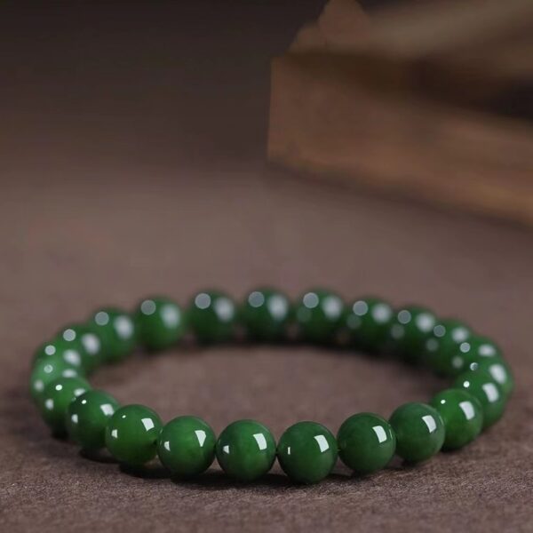 Jade Bracelet - Energy protection for purifying the soul and calming the mind - Image 2