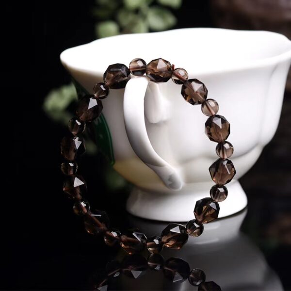 Natural tea crystal bracelet - The energy guardian of Wangwangwang business - Image 2