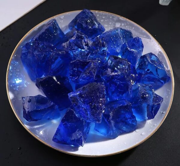 Natural blue crystal stone Aromatherapy stone - the ideal companion for sleep and spiritual purification