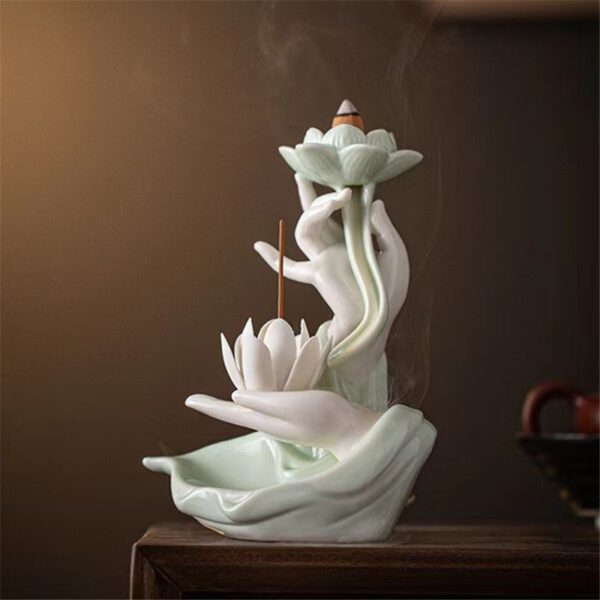 Celadon Lotus Aromatherapy burner - a symbol of soul purification and peace