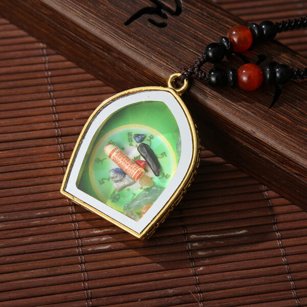 Buddha painting Heart Amulet Pendant - guardian of prosperous career, studies and health - Image 3