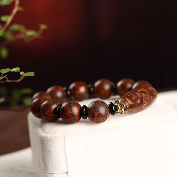 Natural agate beads bracelet - spiritual amulet for wealth and happiness - Image 4