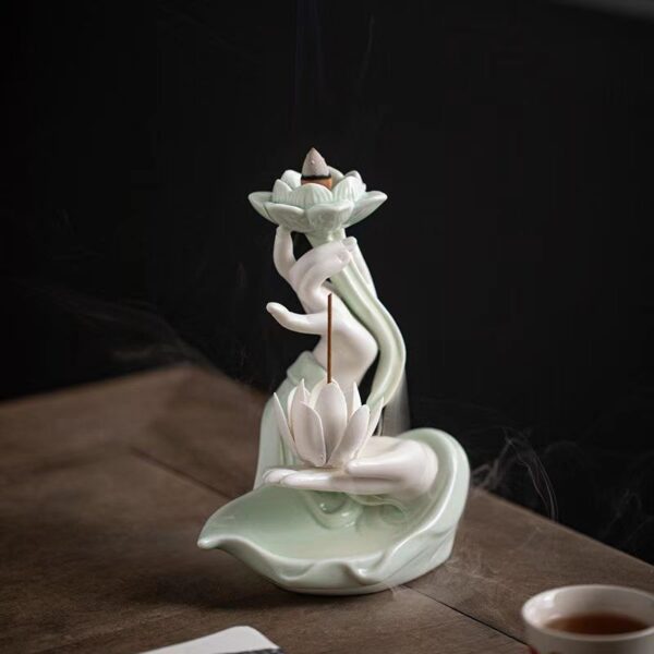 Celadon Lotus Aromatherapy burner - a symbol of soul purification and peace - Image 4