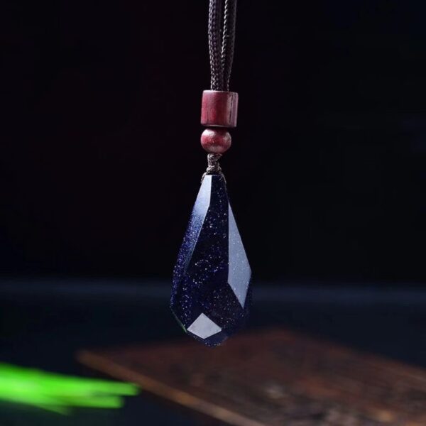 Natural original stone white purple yellow powder crystal pendant - purifying the mind and stabilizing the mood of the colorful energy guardian - Image 5