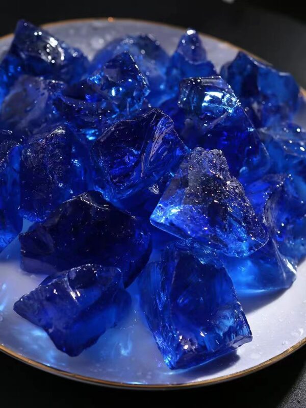 Natural blue crystal stone Aromatherapy stone - the ideal companion for sleep and spiritual purification - Image 4