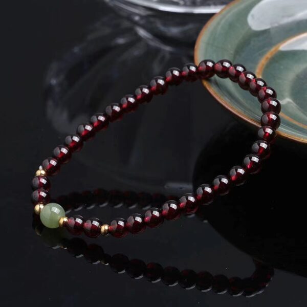 Natural garnet and jade bracelet - the perfect match for purifying the soul and promoting energy circulation - Image 2