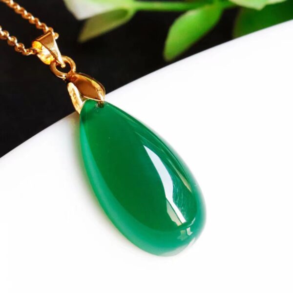 Water Drop Emerald Necklace - a natural talisman that promotes physical energy and emotional balance